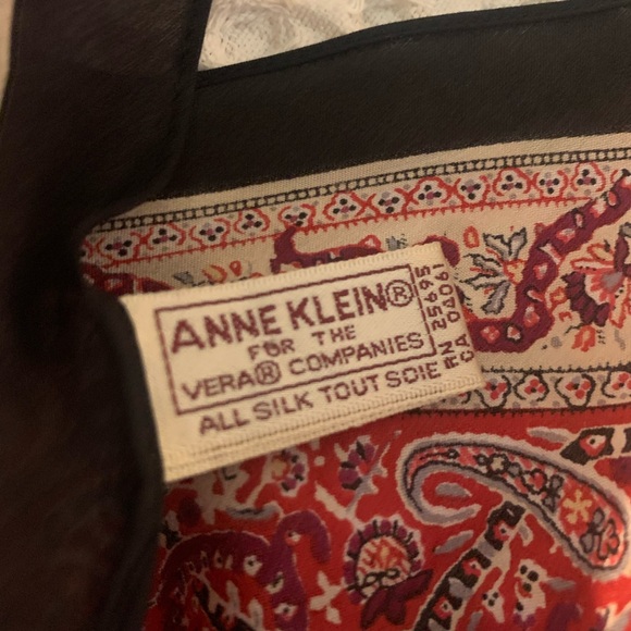 Anne Klein Vintage Silk Scarf- Red and Pink Paisley - Picture 6 of 6